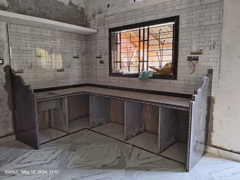 R s tiles